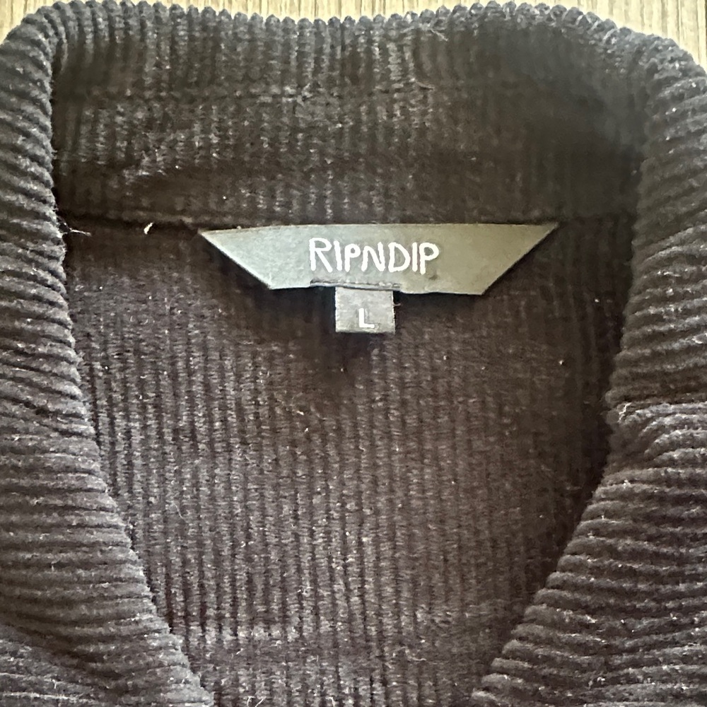 Black Corduroy Jacket with White Cat Embroidery - Picture 3 of 3